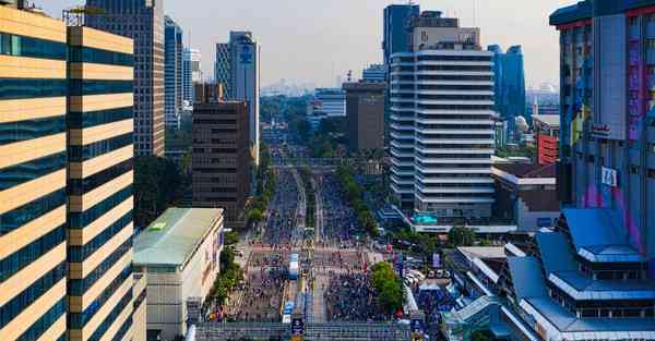 2024年正月初一出生男孩起名名字五行缺金水免费取名